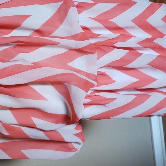 IZ Girl chevron print ruched waistline flowy midi dress - Picture 2 of 6